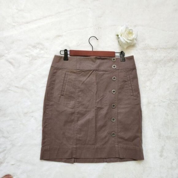 Ann Tylor Loft Brown Side Button Mini Skirt, size 4 - Picture 1 of 16